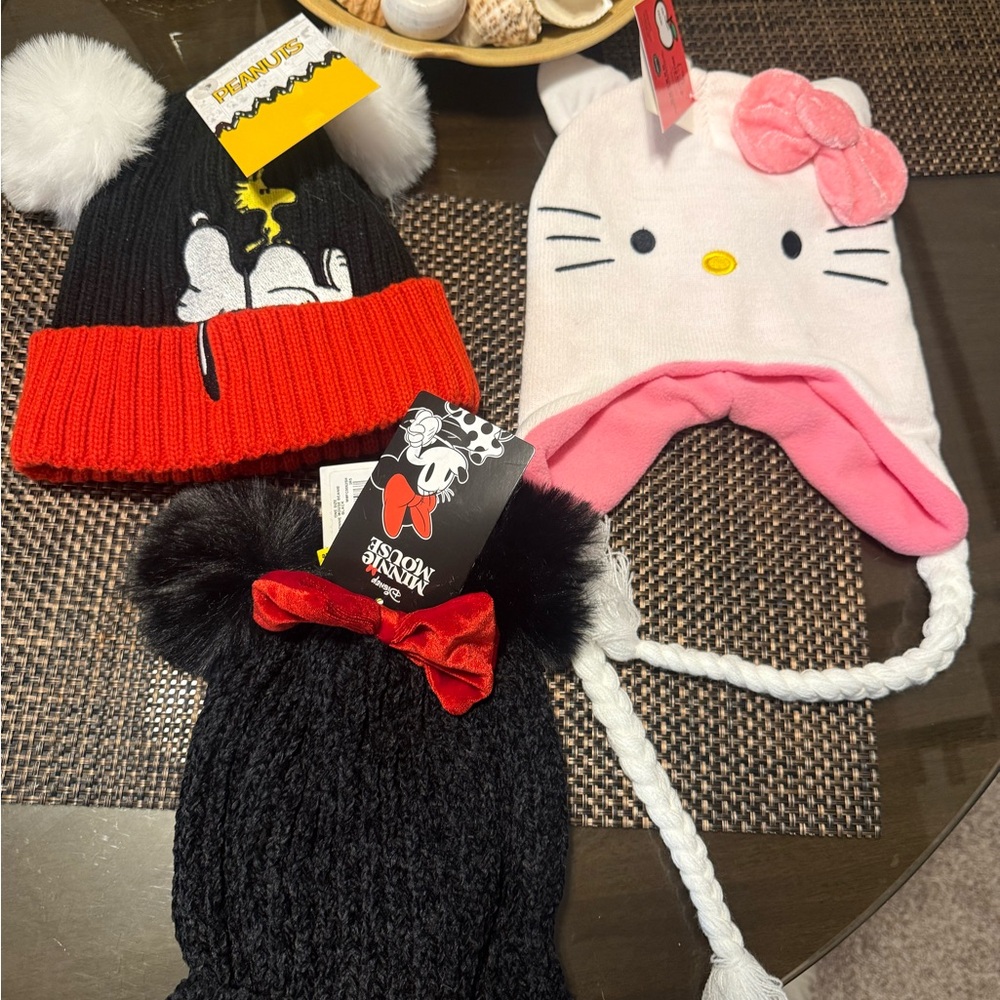 Disney Black and Red Minnie Mouse Knit Beanie